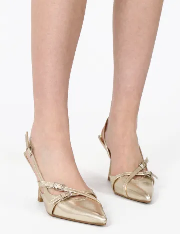 Pantofi SHEIN, auriu