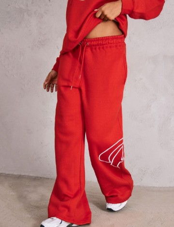 Pantaloni PRETTYLITTLETHING, rosu
