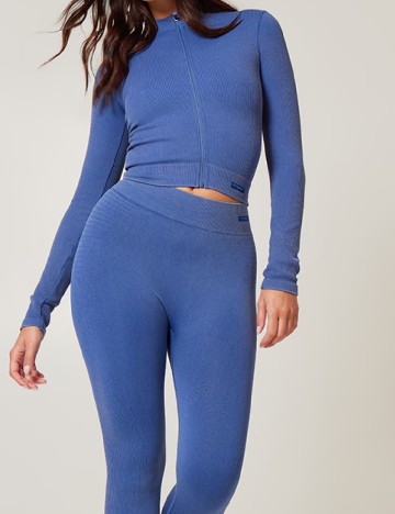 Bluza PRETTYLITTLETHING, albastru