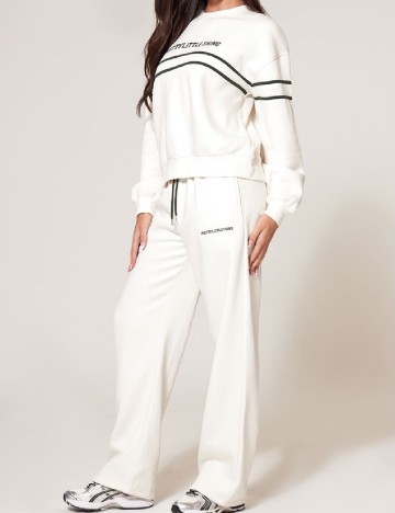 Bluza PRETTYLITTLETHING, alb