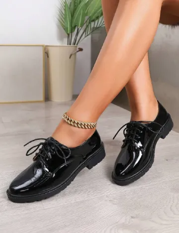 Pantofi SHEIN, negru