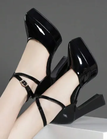Pantofi SHEIN, negru