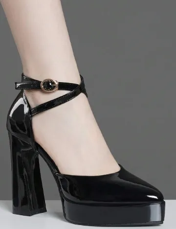 Pantofi SHEIN, negru