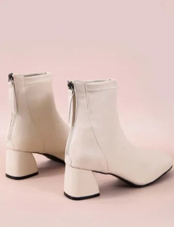Botine SHEIN, crem