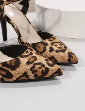 Pantofi SHEIN, animal print