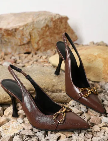 Pantofi SHEIN, maro