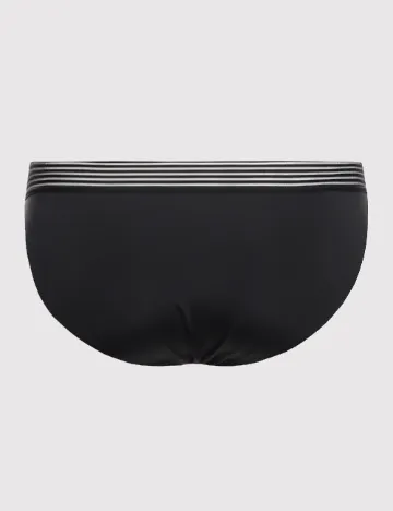 Chilot Triumph, negru