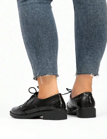 Pantofi SHEIN, negru
