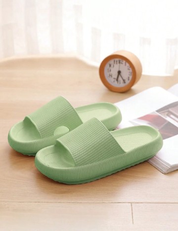 Slapi SHEIN, verde
