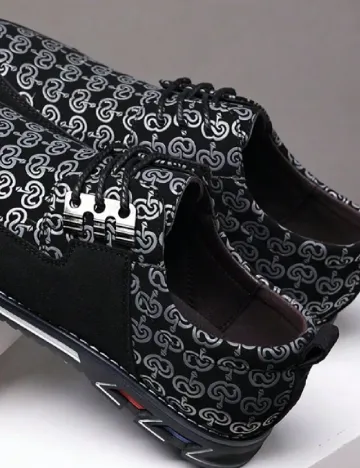 Pantofi SHEIN, negru