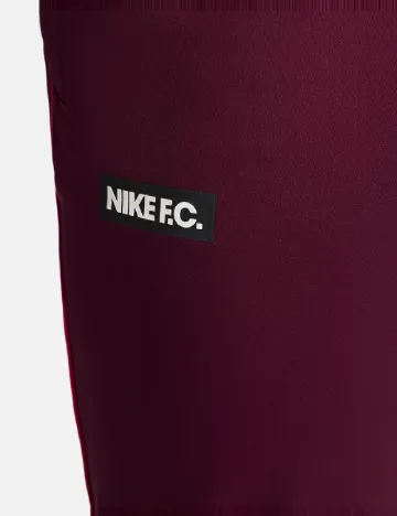 Pantaloni Nike, grena