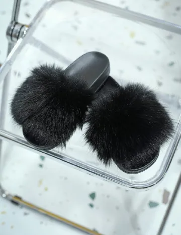 Slapi SHEIN, negru