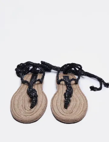Sandale PRETTYLITTLETHING, negru