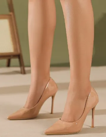 Pantofi SHEIN, maro