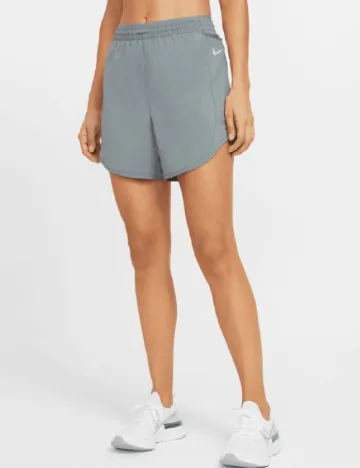 Pantaloni scurti Nike, gri