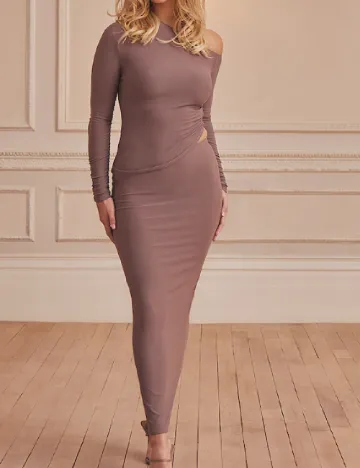 Bluza PRETTYLITTLETHING, roz pudra inchis