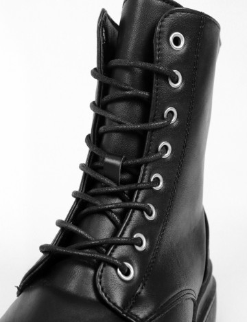 Ghete Krush, negru