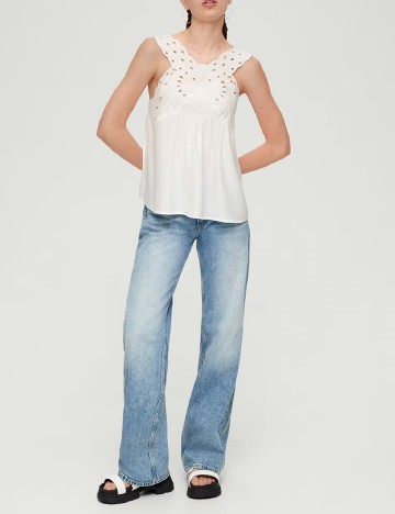 Maiou Q/S, alb
