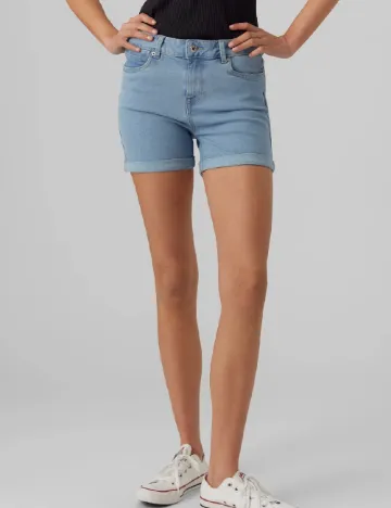Pantaloni scurti Vero Moda, albastru