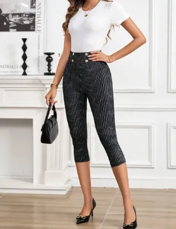 Pantaloni scurti SHEIN, negru