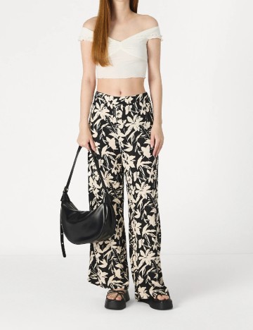 Pantaloni Boohoo, negru/ecru