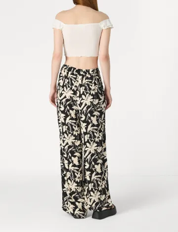 Pantaloni Boohoo, negru/ecru
