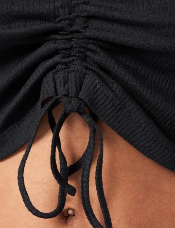 Top Q/S, negru