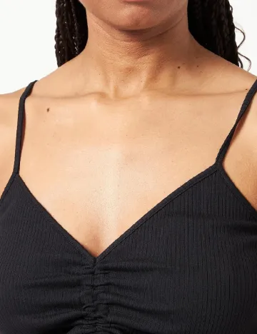 Top Q/S, negru