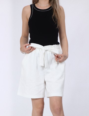 Pantaloni scurti Jacqueline de Yong, alb