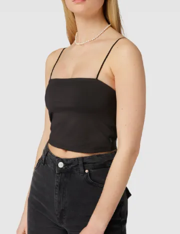 Top Q/S, negru