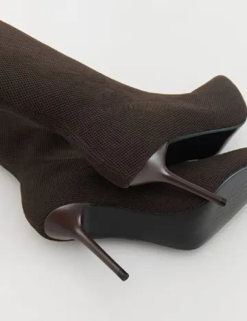 Botine Reserved, maro