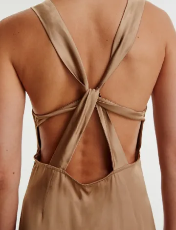 Rochie medie Edited, maro Maro