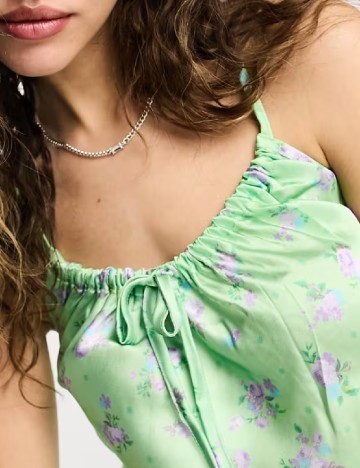 Top Reclaimed Vintage, verde