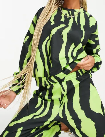 Bluza Oversize ASOS, negru/verde