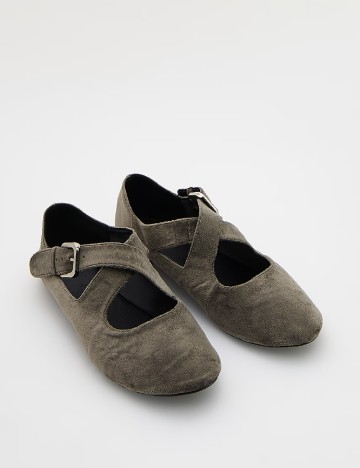 Pantofi Reserved, gri