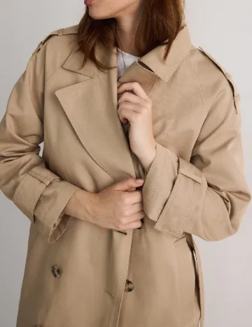Trench Reserved, crem