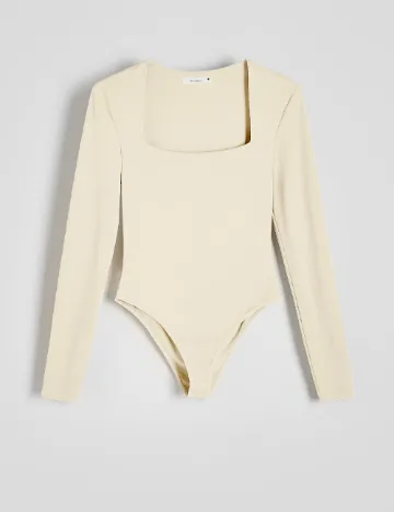 Body Reserved, crem