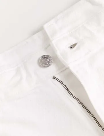 Pantaloni scurti Miss Selfridge, alb Alb