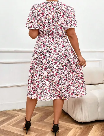 Rochie medie SHEIN CURVE, floral print