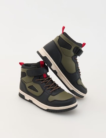 Adidasi Reserved, negru/verde