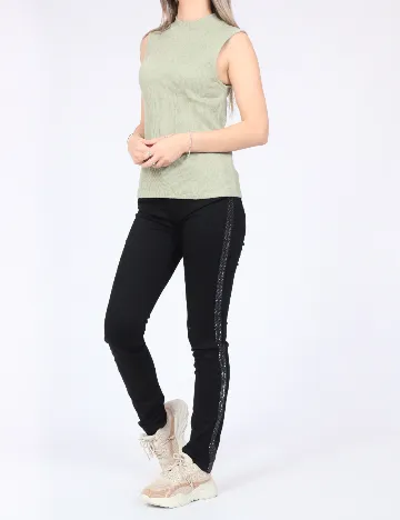 Top Pieces, verde