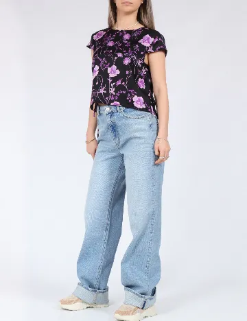 Top Something New, negru