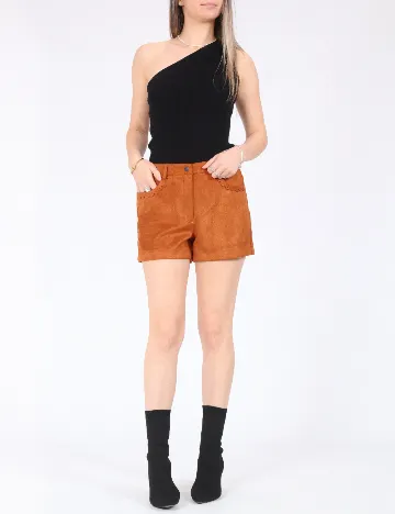 Pantaloni scurti Only, caramiziu