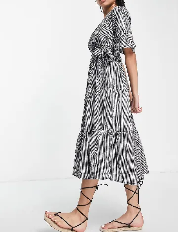 Rochie medie Influence, alb/negru Negru