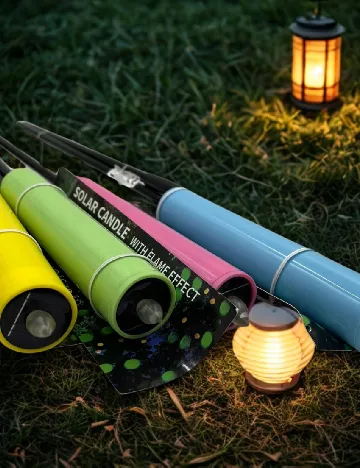 Lampa solara OutletMag, verde