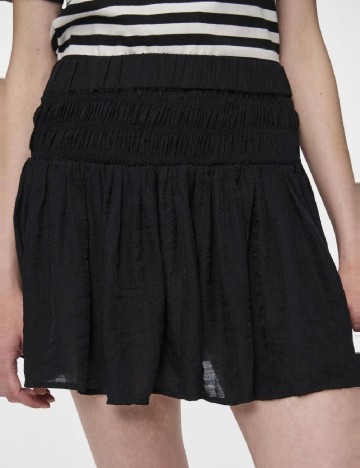 Fusta Pieces, negru