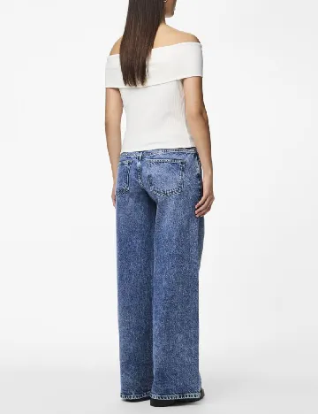 Top Pieces, alb
