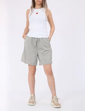 Pantaloni scurti Dazy, gri