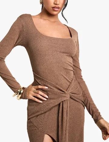 Rochie lunga Boohoo, maro Maro