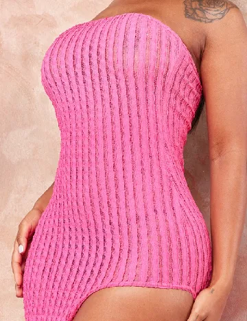 Rochie de plaja PRETTYLITTLETHING, roz